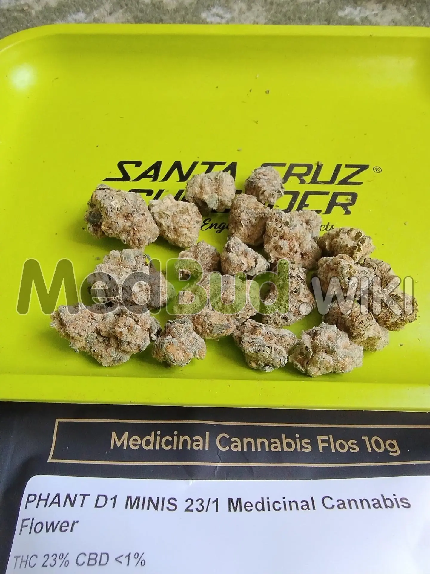 Pink D1 product photo